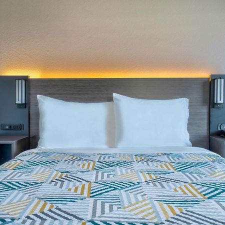Motel 6-Salem, Or Ngoại thất bức ảnh
